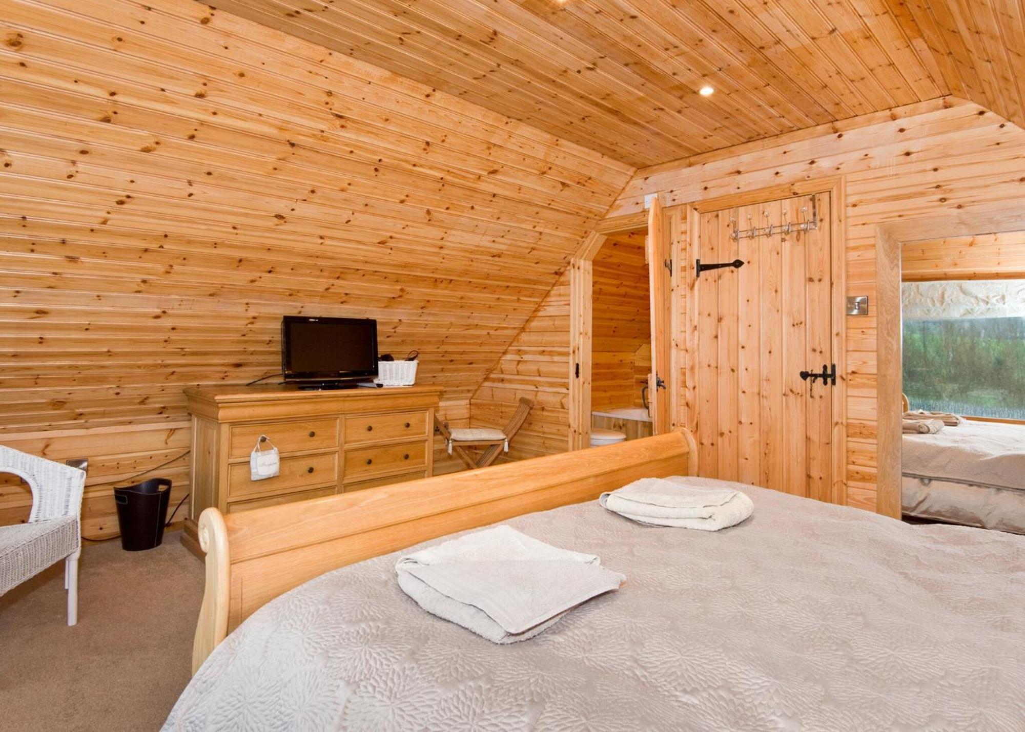 Anglesey Lakeside Lodges Menai Bridge Habitación foto