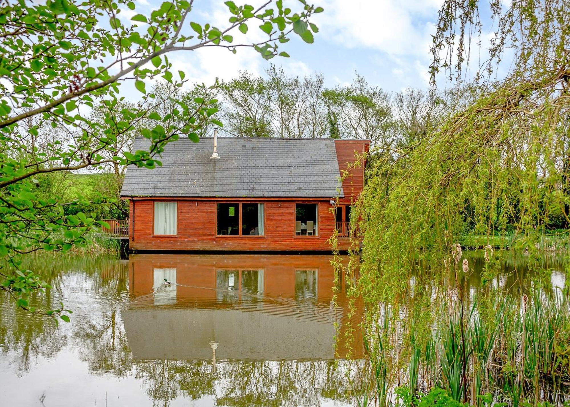 Anglesey Lakeside Lodges Menai Bridge Habitación foto
