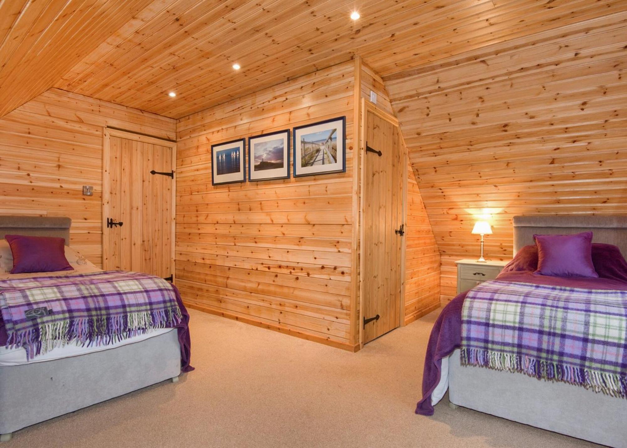 Anglesey Lakeside Lodges Menai Bridge Habitación foto